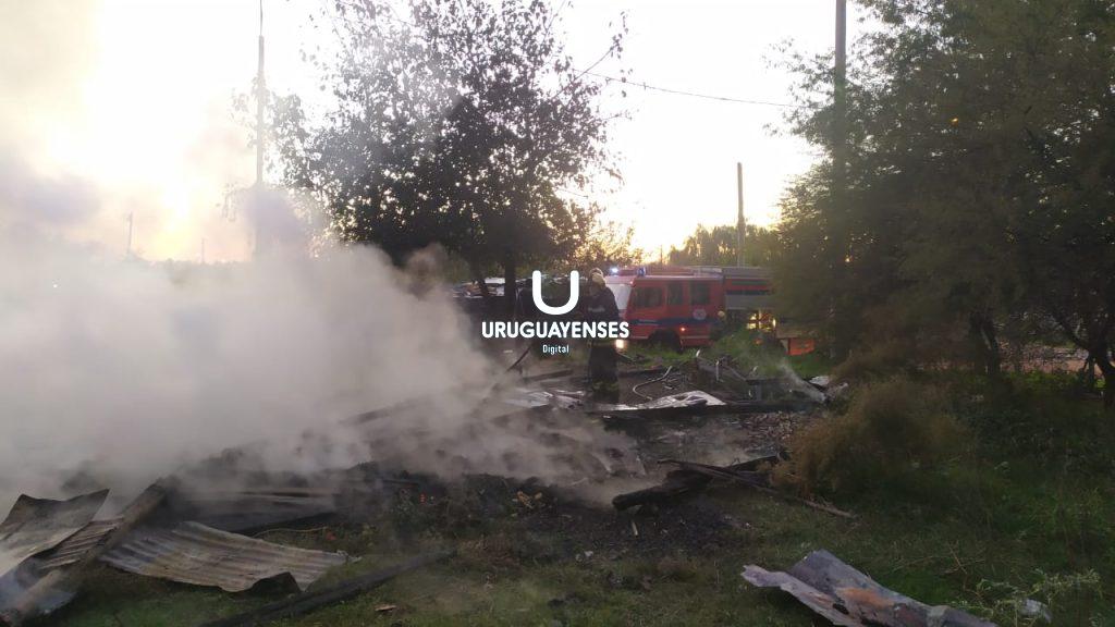 Se incendio una vivienda en el Ex-circuito Mena