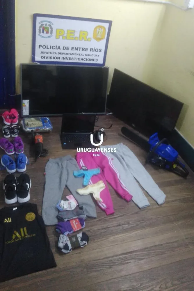 Allanamiento en el barrio 30 viviendas, secuestro de elementos y marihuana