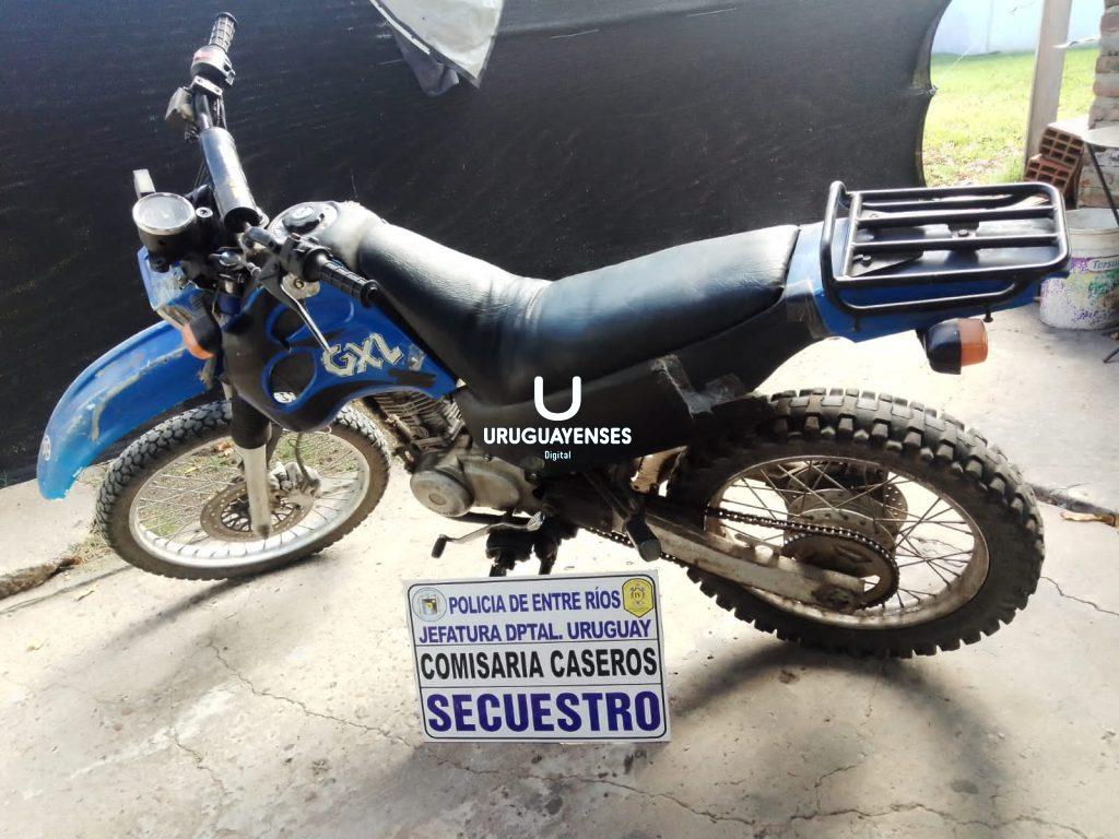 Denunció el robo de su moto, la policía la encontró y al ser peritada tenía el motor con pedido de secuestro