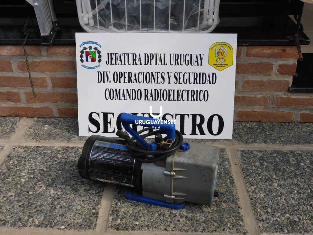 MENOR DETENIDO CON UNA BOMBA DE AGUA ROBADA