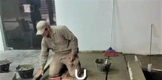 Refaccionan el hall de acceso al Auditorio municipal Arturo Illia