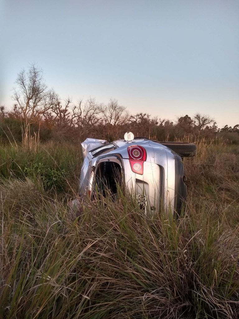 Otro trágico accidente en la ruta 14: Padre e hija murieron tras despistar y volcar el vehículo