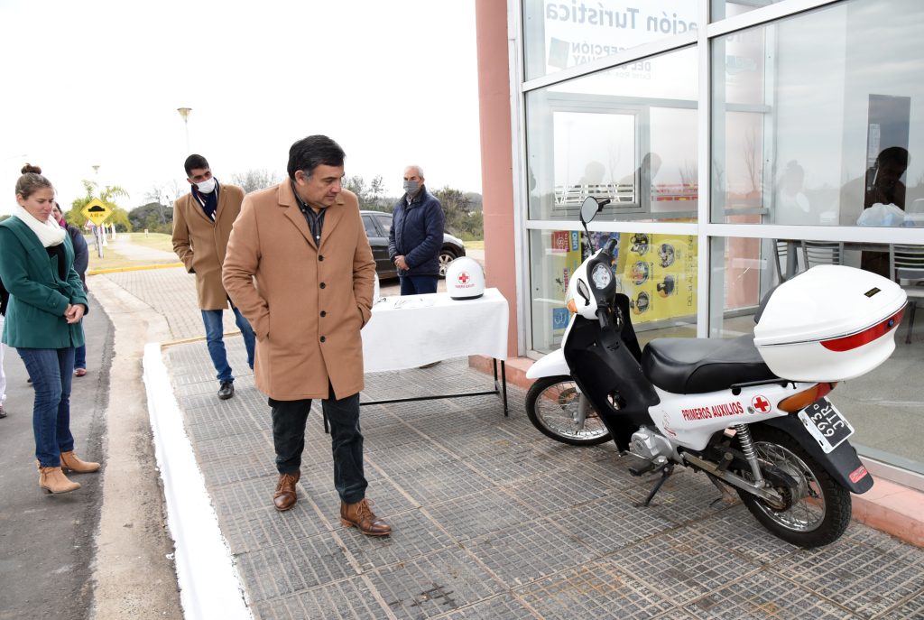 El Municipio dispuso de un motovehículo para traslado de enfermeras en la Isla del Puerto