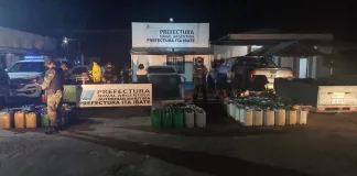 Prefectura incautó un cargamento de combustible en Corrientes