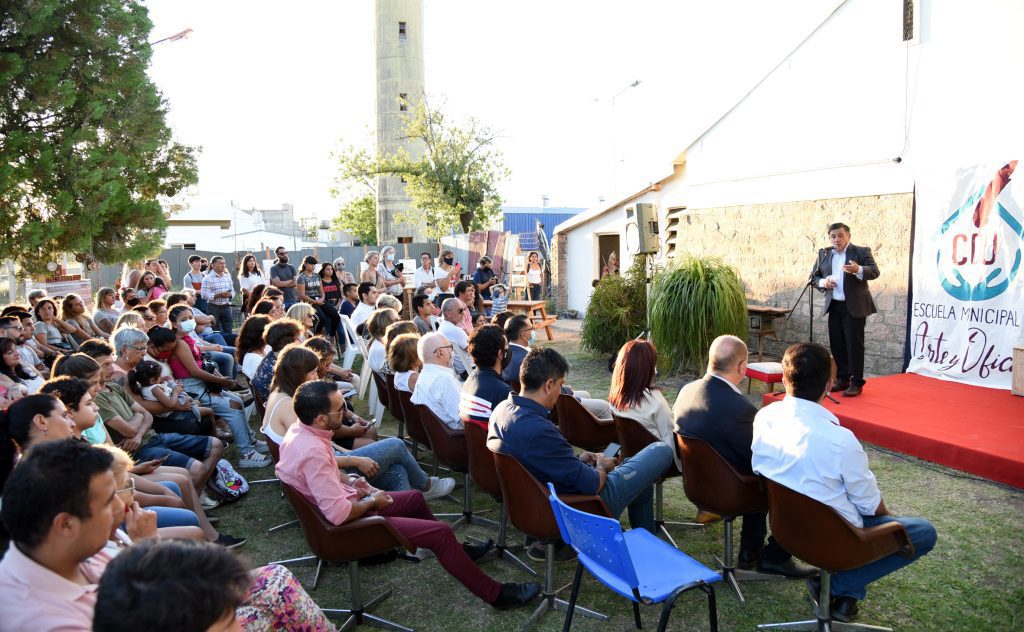 Concursarán el cargo de Director de la Escuela Municipal de Artes y Oficios