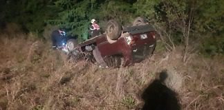 Despiste y vuelco en ruta 130