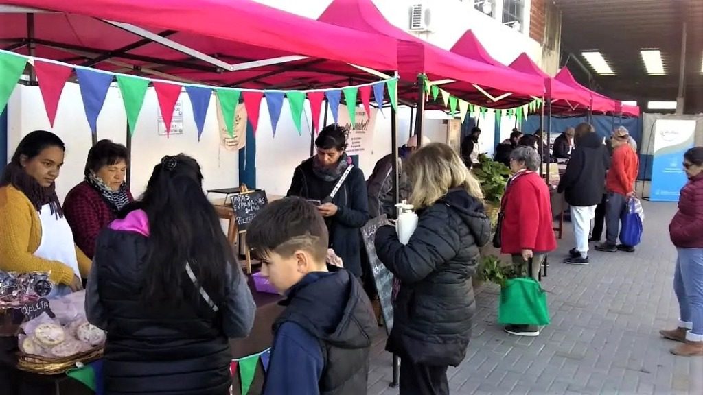 «La Feria en tu Barrio» vuelve al Puerto Viejo