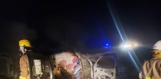 Principio de incendios de vehículos en Villa Elisa