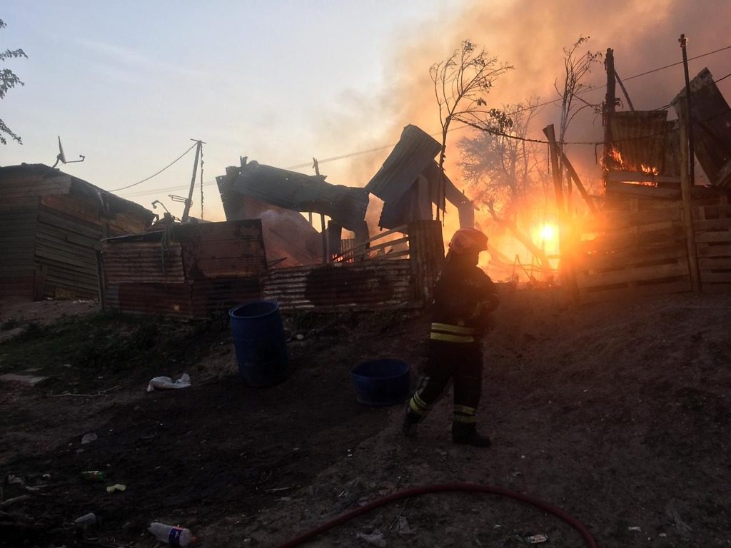 Se incendiaron dos viviendas, con pérdidas totales