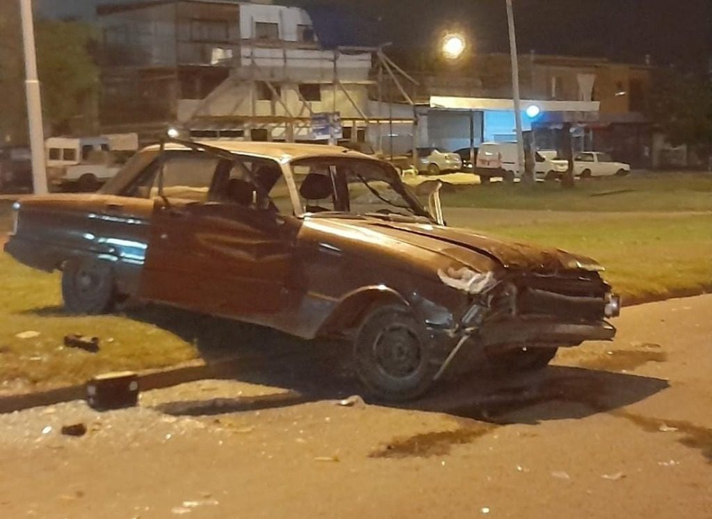 Tres lesionados en la rotonda monumento Urquiza