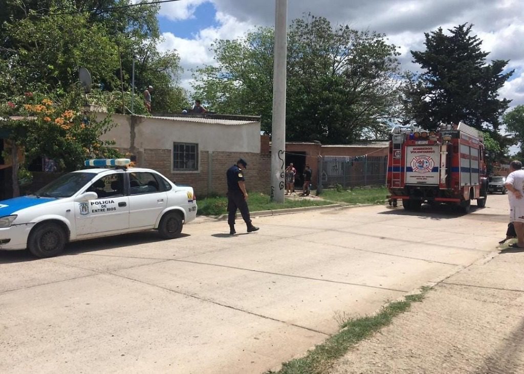 Se incendio el cielorraso de una vivienda