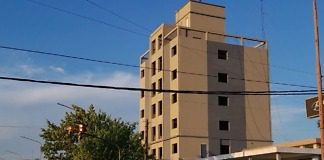 El ex Hotel “Francisco Ramírez” ya luce sus renovados frentes