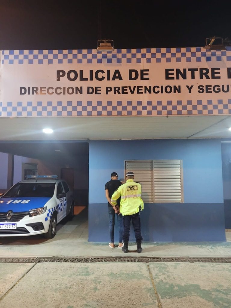 Detuvieron en brazo largo al hombre que encadenó a su pareja, la obligó a cavar su propia tumba y la enterró viva