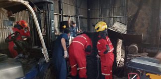 Operario con lesiones tras caer en una fosa de 5 metros en el Parque Industrial