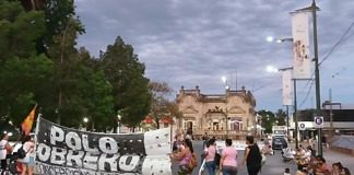 Comenzó el acampe piquetero en Concepción del Uruguay