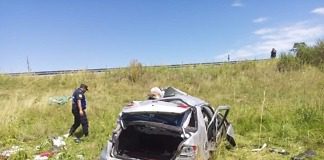 Despiste y vuelco en la Autovía Artigas