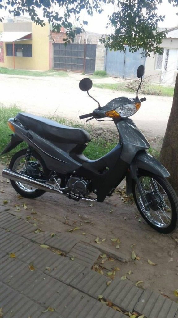 Policía recupero una moto robada en la localidad de Pronunciamiento