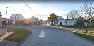Delincuentes en moto, asaltaron y golpearon a una joven, hubo un disparo de arma