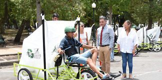 Entregaron bicicarros a trabajadores informales de la economía social