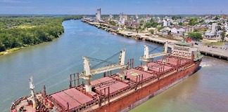 Los puertos entrerrianos ya completaron cuatro buques en 20 días e ingresan otros dos