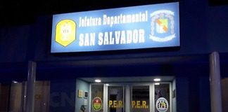 Operativo cerrojo en la Jefatura de San Salvador para detener a un hombre