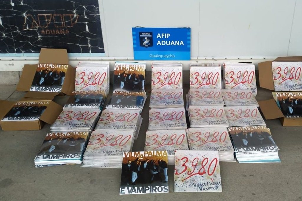 Verano traidor: Querían ingresar a la argentina con casi 500 vinilos de Vilma Palma