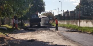 Comenzó el bacheo en avenida Larroque