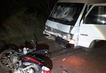Maciá: Accidente entre una moto y un furgón