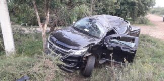 Conducía con 3,14 de Alcohol en sangre y termino chocando un poste de cemento