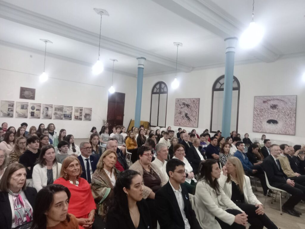 Entregaron distinciones Dr. Honoris Causa a dos arquitectos en la Universidad de Concepción del Uruguay