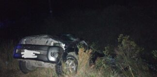 Una camioneta volcó en la madrugada en la Autovía Artigas