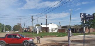 Una motociclista sufrió fracturas, tras un accidente de transito