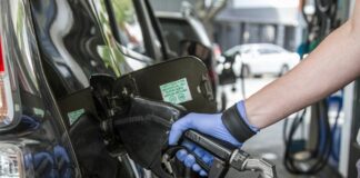 YPF aumentó el precio de sus combustibles un 4% en promedio en todo el país