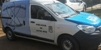 Un hombre falleció en la vía publica, seria por muerte natural