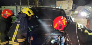 Principio de incendio en un vehículo