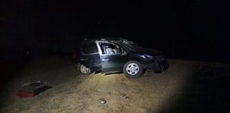 Dos lesionados graves luego de un vuelco en Villa del Rosario