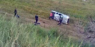 Una camioneta cayó al vacío en unos de los accesos a Concordia