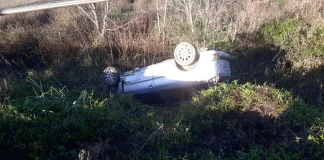 Una familia sufrió un despiste en al Autovía Nacional 12