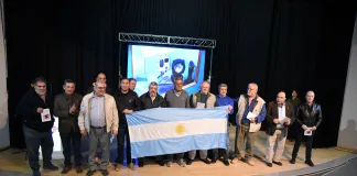 Veteranos de guerra de toda la provincia participaron de la presentación del libro «Vivencias en la Guerra de Malvinas»