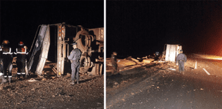 Por una mala maniobra un camionero volcó su carga de machimbre