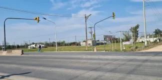 Instalaron nuevos semáforos en el acceso a la ciudad