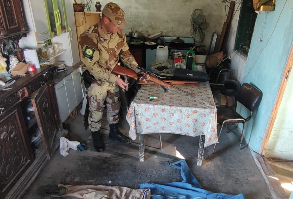 Gualeguaychú Zona Rural el Sauce – Allanamiento con secuestro un arma de fuego y herramientas