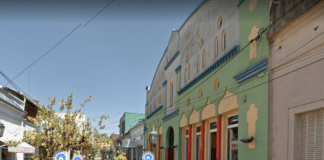 Una menor fue demorada por guardarse elementos en sus bolsillos, fue entregada a sus padres