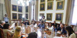 La provincia y los gremios continúan el diálogo a la espera de que se conozca la inflación de octubre