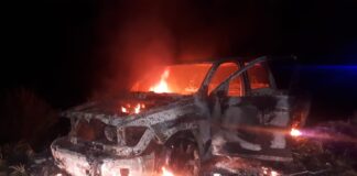 Una camioneta se incendio en Ruta Nacional 127