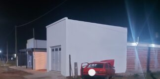 Iba alcoholizado y se chocó una vivienda