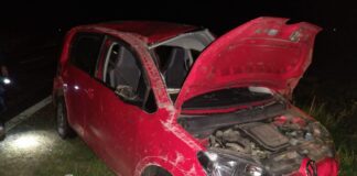 Siniestro vial en la Autovia 18, conductora mordió la banquina despistó y dio varios tumbos