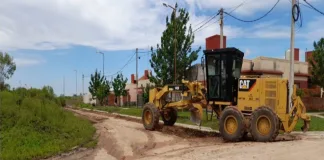 Comenzó la pavimentación de la trama vial de barrios del IAPV en Concepción del Uruguay