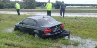 Un vehículo impactó contra el guardarraíl en la Autovía y su conductor resultó ileso