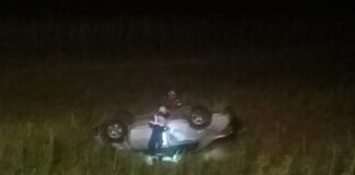 Villa Elisa: Vuelco de un automóvil en Ruta 130